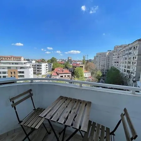 Glow - Downtown Charm Apartment